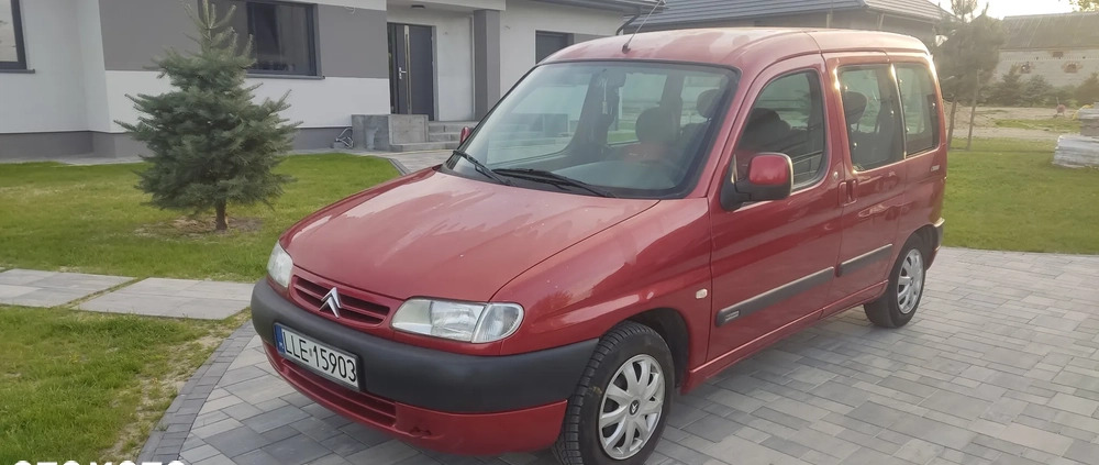 Citroen Berlingo cena 7200 przebieg: 256000, rok produkcji 2000 z Brzeziny małe 37